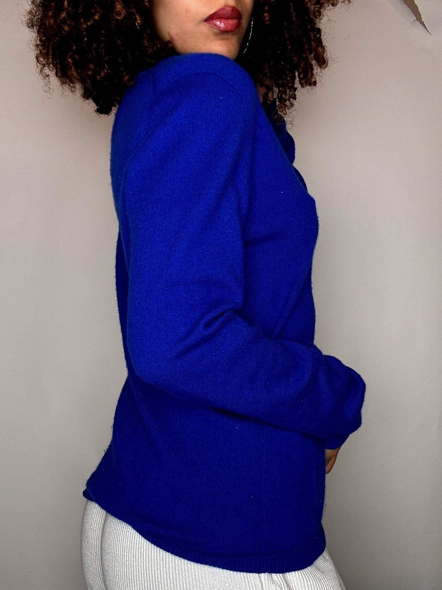 Cardigan en cashmere bleu électrique M vintage
