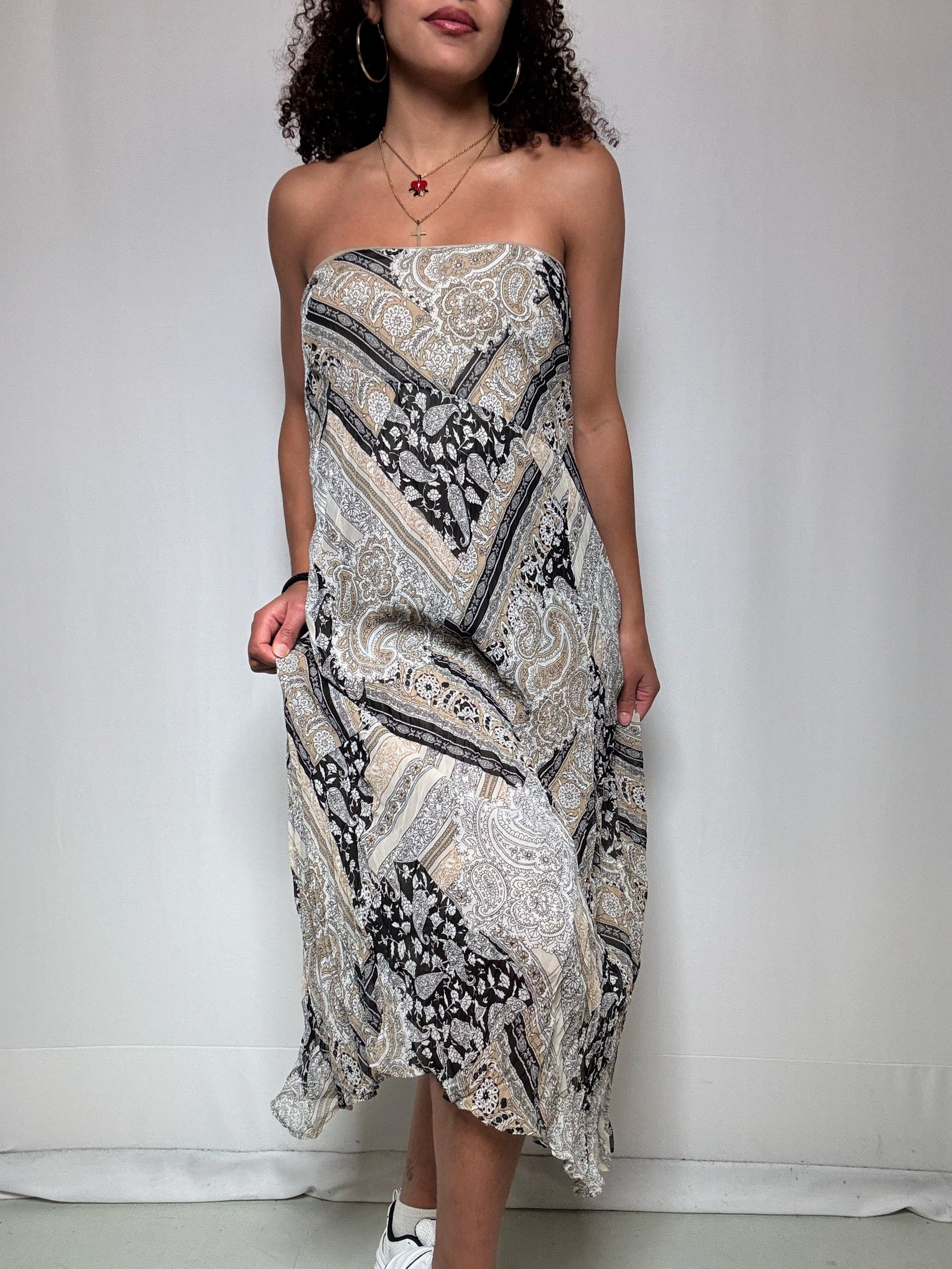 Vintage M crumpled-effect printed strapless dress