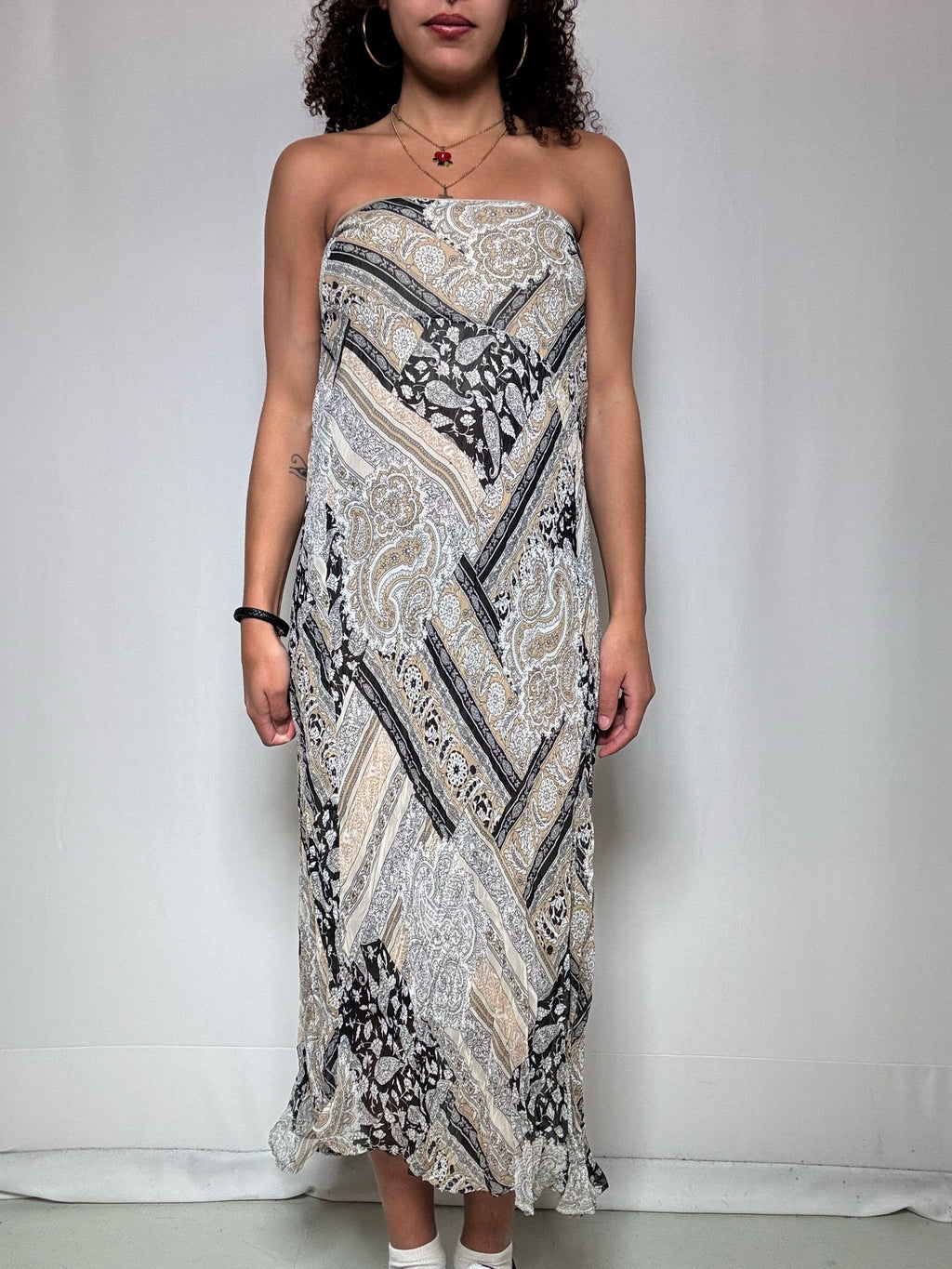 Vintage M crumpled-effect printed strapless dress
