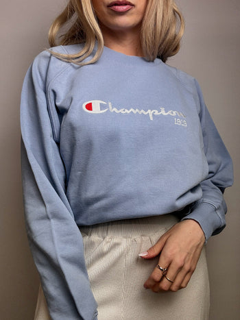 CHAMPION L Vintage sky blue crew neck sweatshirt