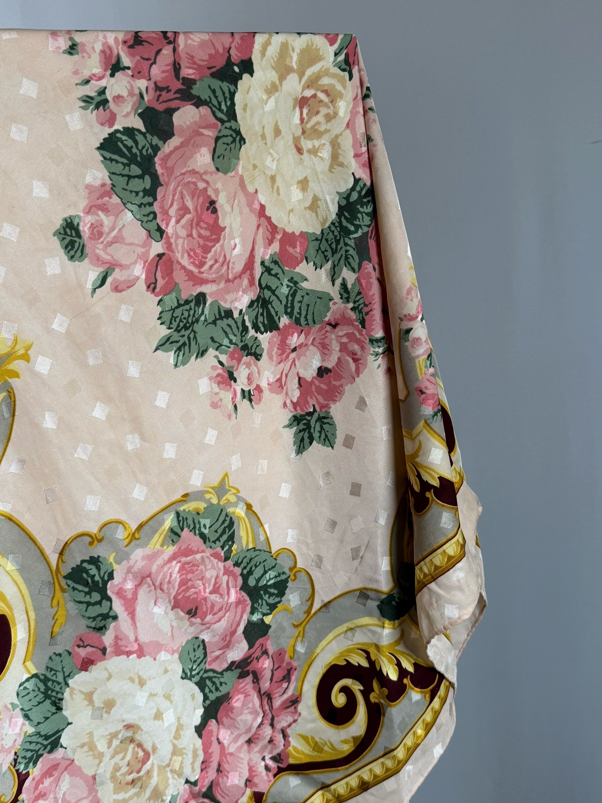 Foulard en soie vintage