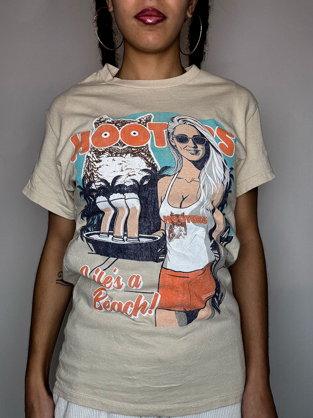 HOOTERS S Vintage beiges T-Shirt