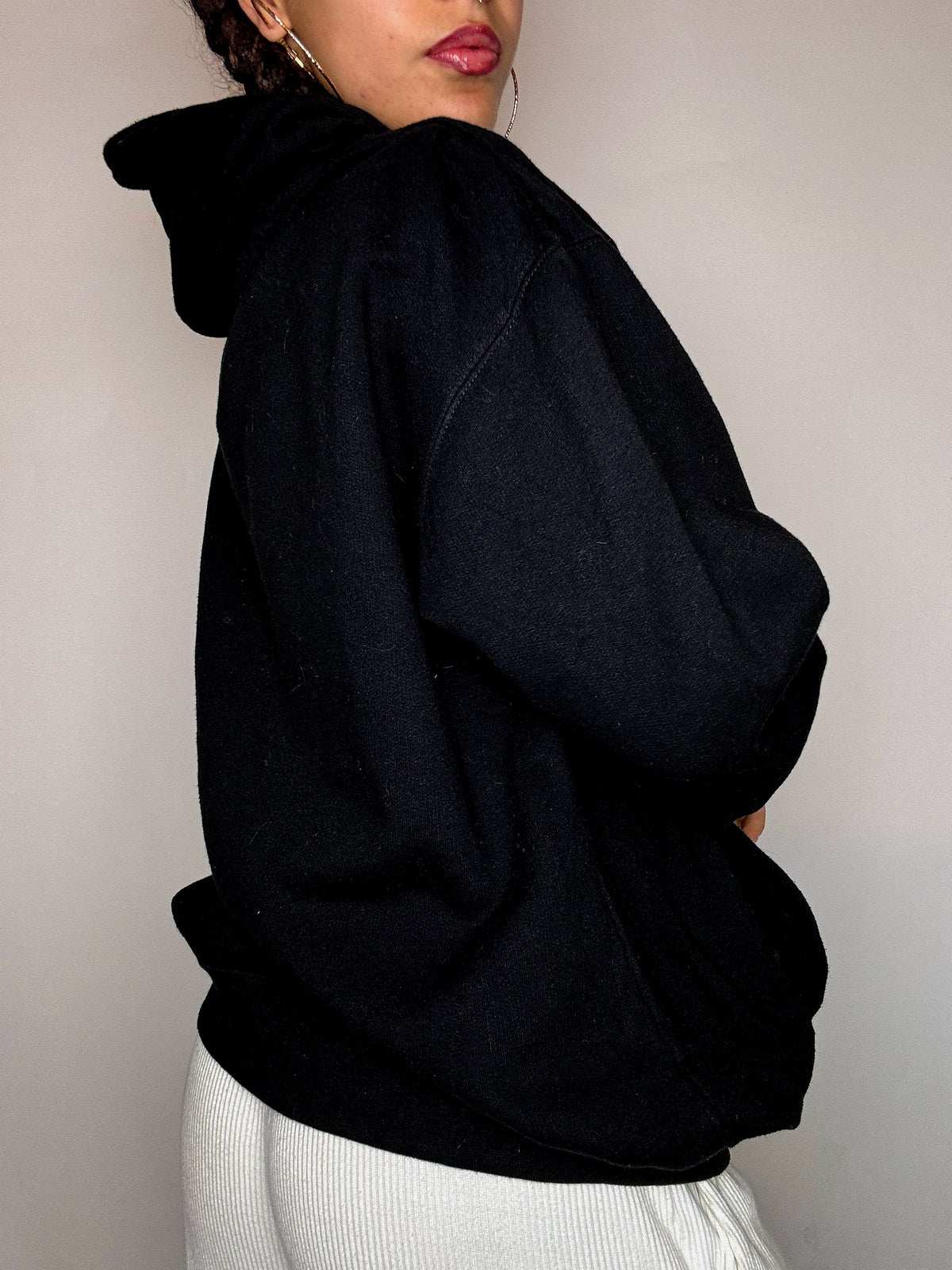 Sweat ä capuche noir AALIYAH L