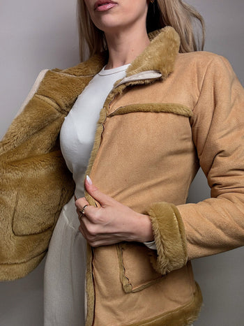 Veste beige fausse fourrure cintrée M/L vintage