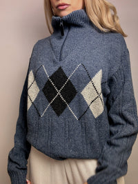 Vintage navy argyl knit sweater L