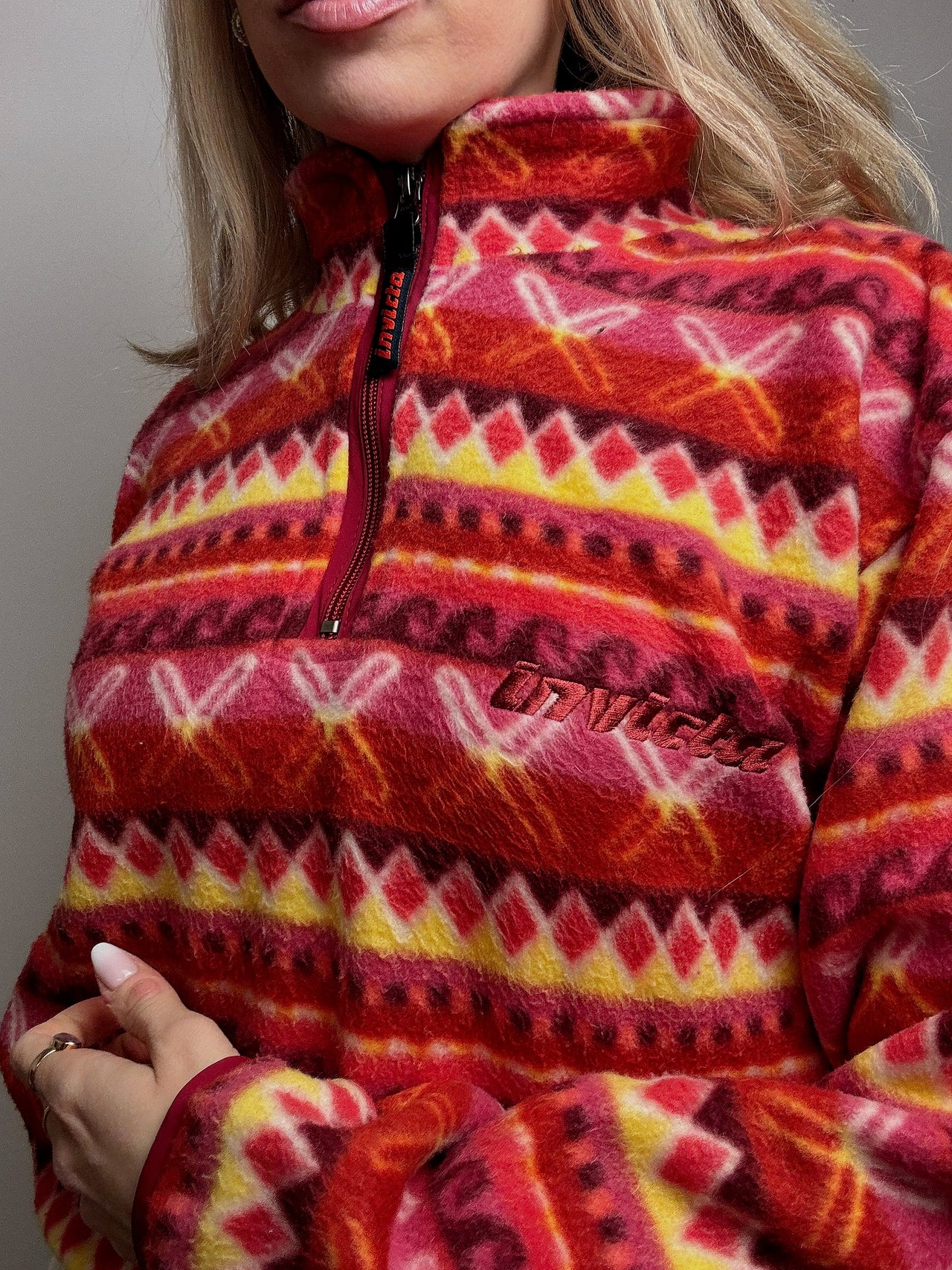 INVICTA M Vintage Red Graphic Fleece with Zip Neck
