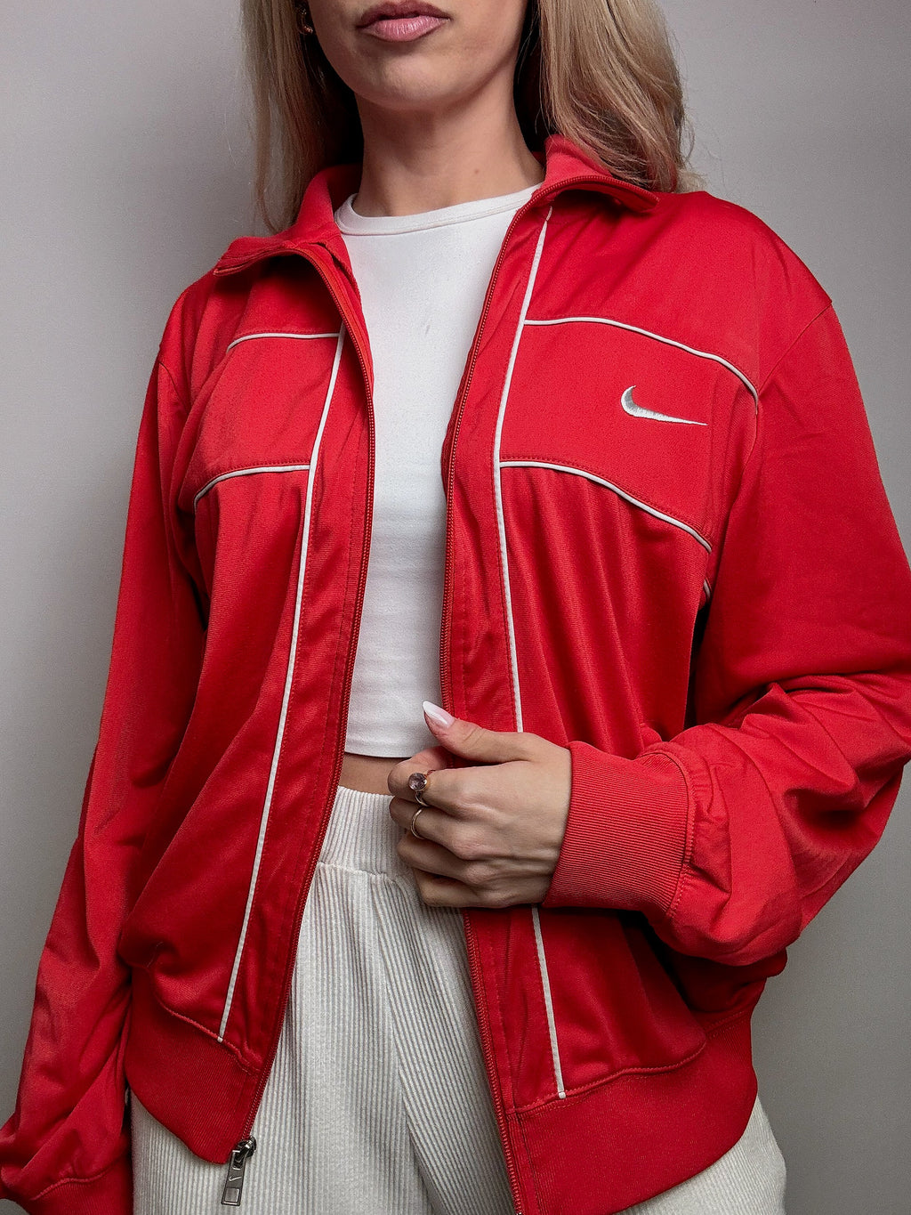 Jacket de sport rouge NIKE M/L vintage