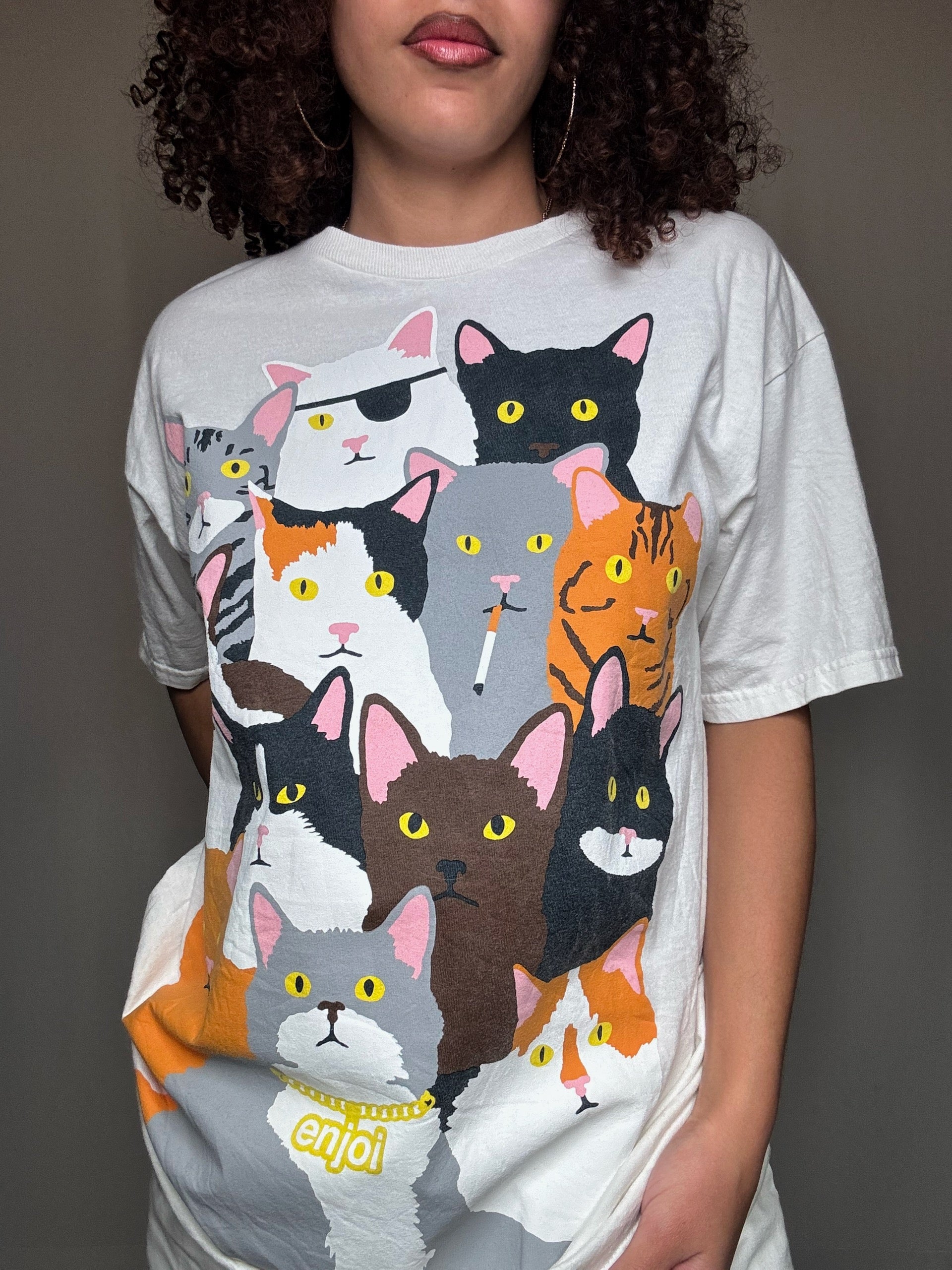 Weißes Vintage-Multikatzen-T-Shirt Gr. M