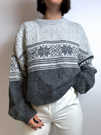 Vintage gray and white wool sweater L