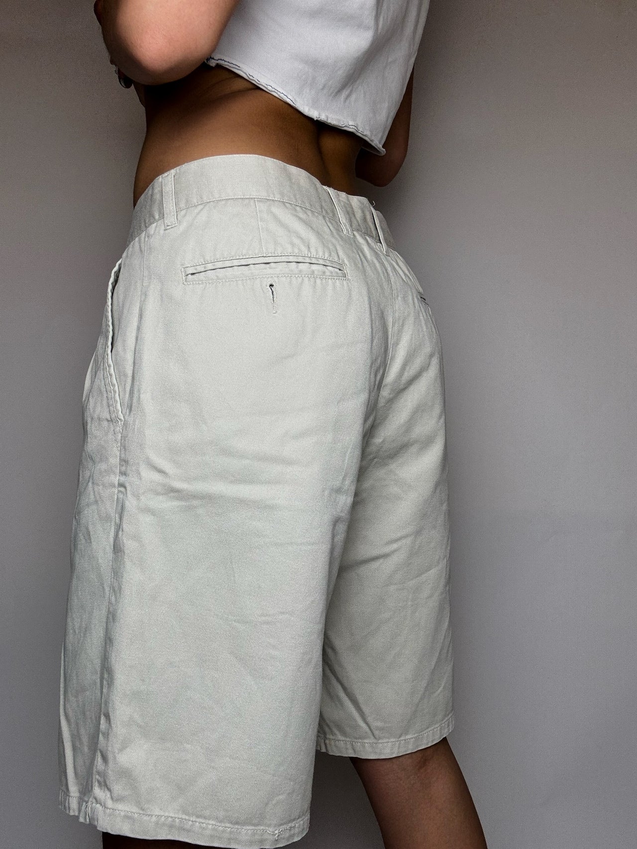 Short long beige LEVI'S S vintage