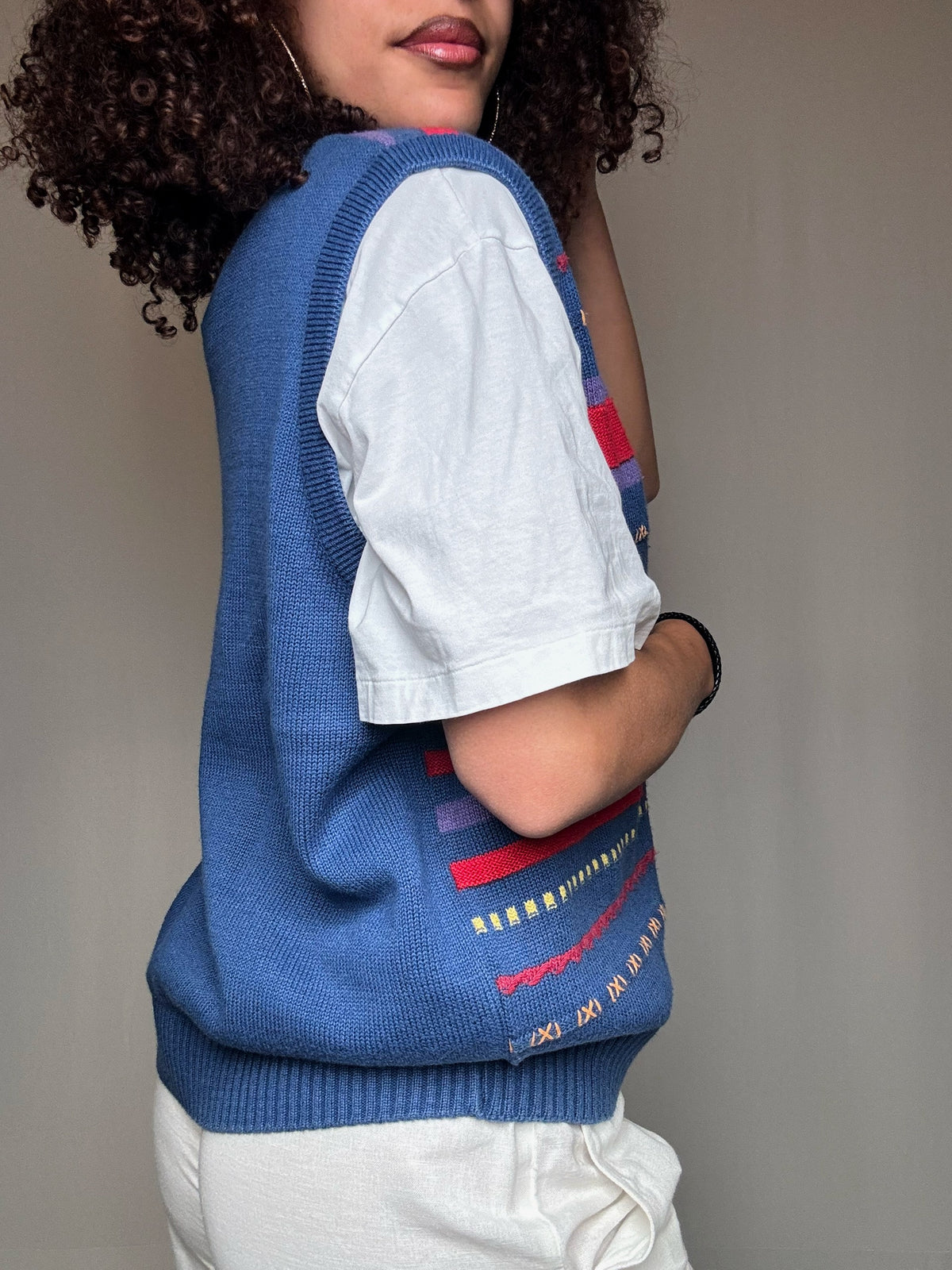 Gilet en maille marine avec détails M/L vintage