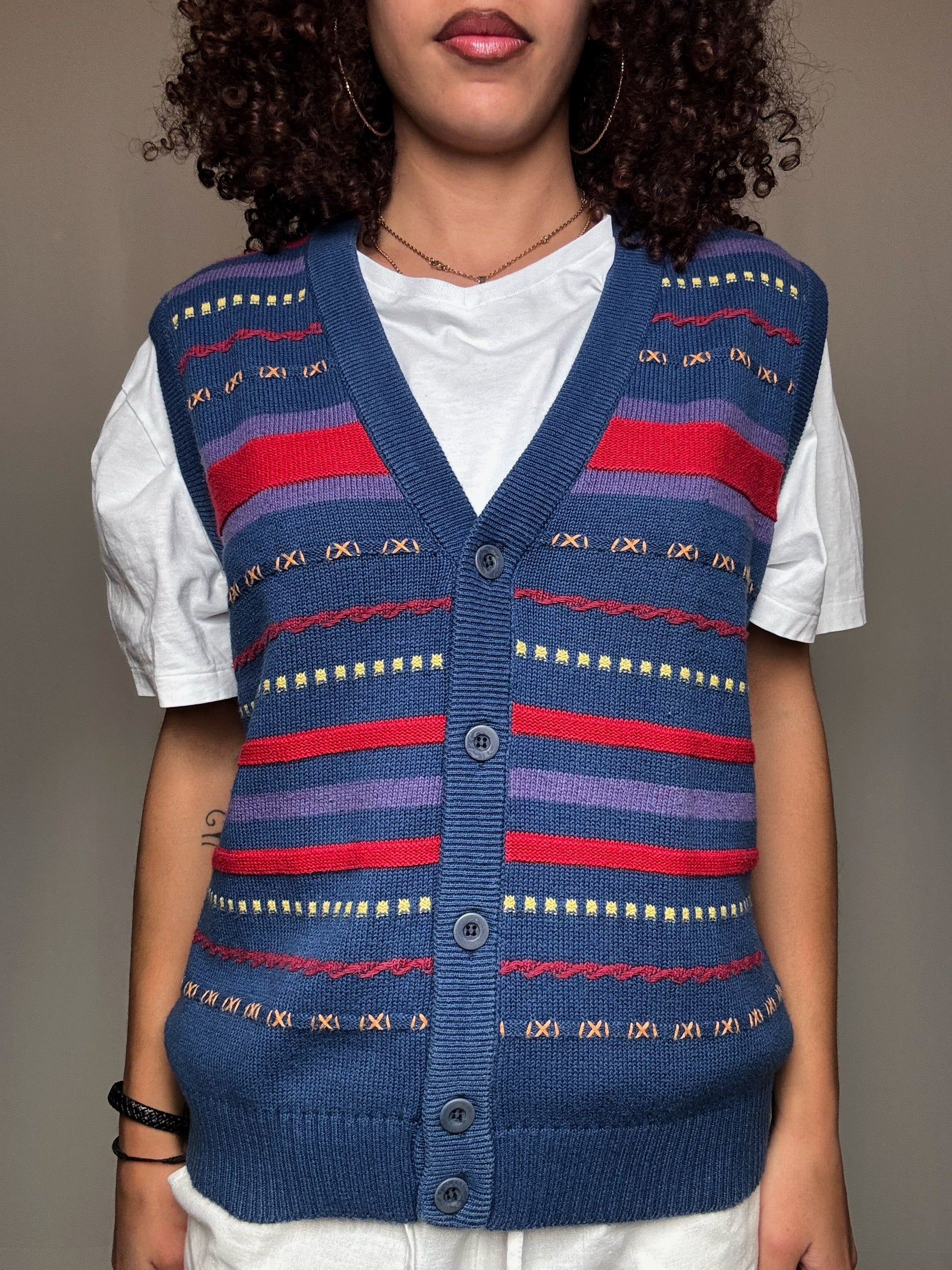 Gilet en maille marine avec détails M/L vintage