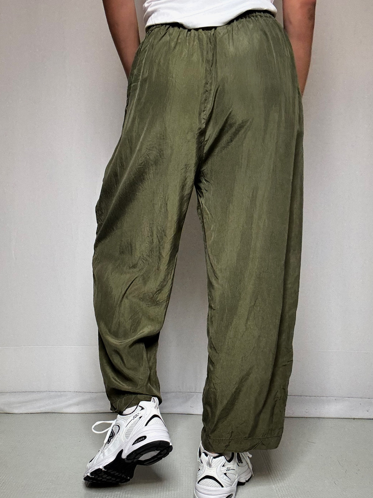 Pantalon en soie kaki M/L vintage
