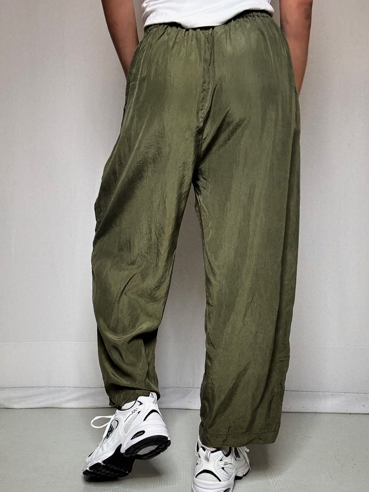 Pantalon en soie kaki M/L vintage