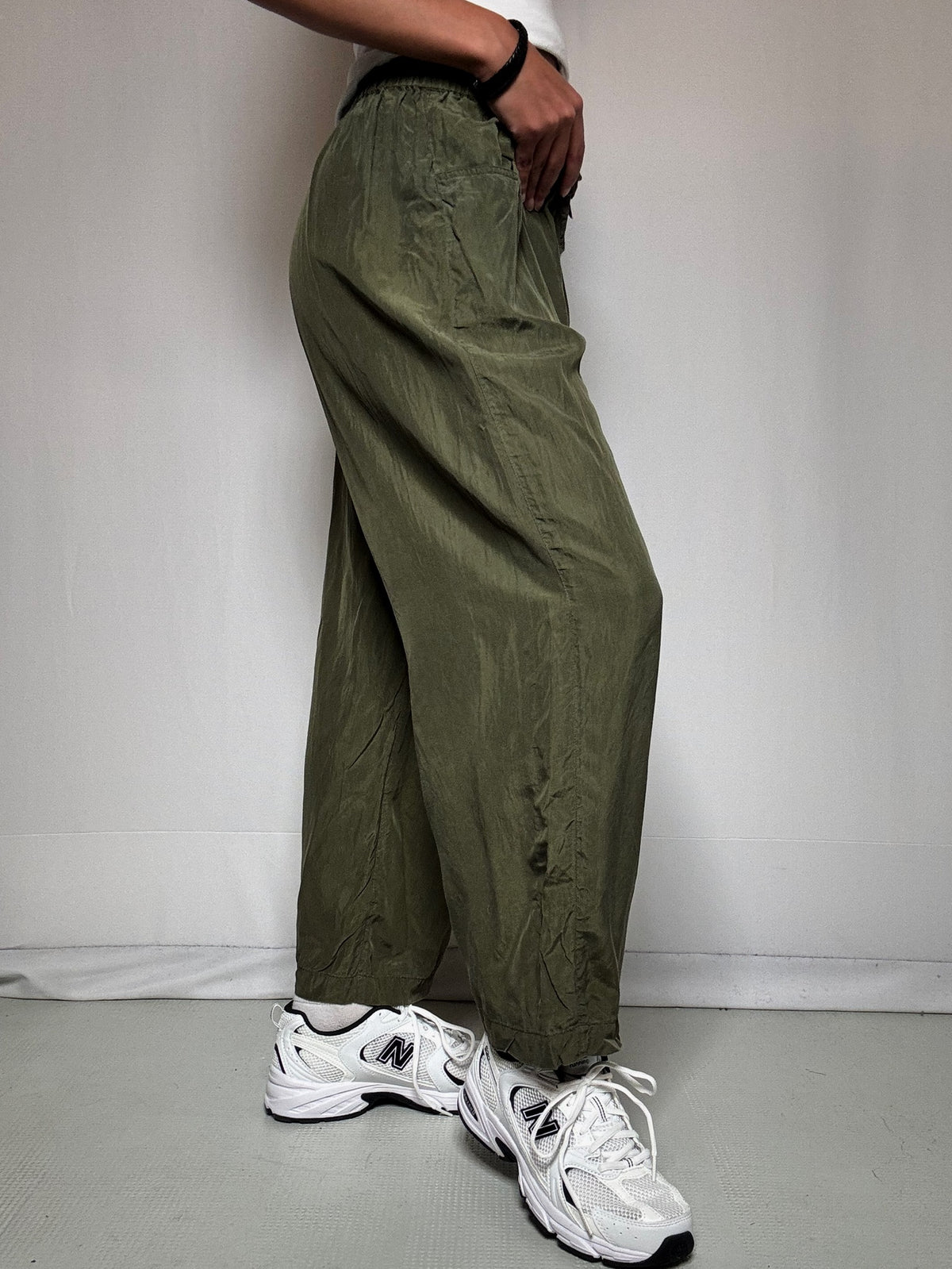 Pantalon en soie kaki M/L vintage