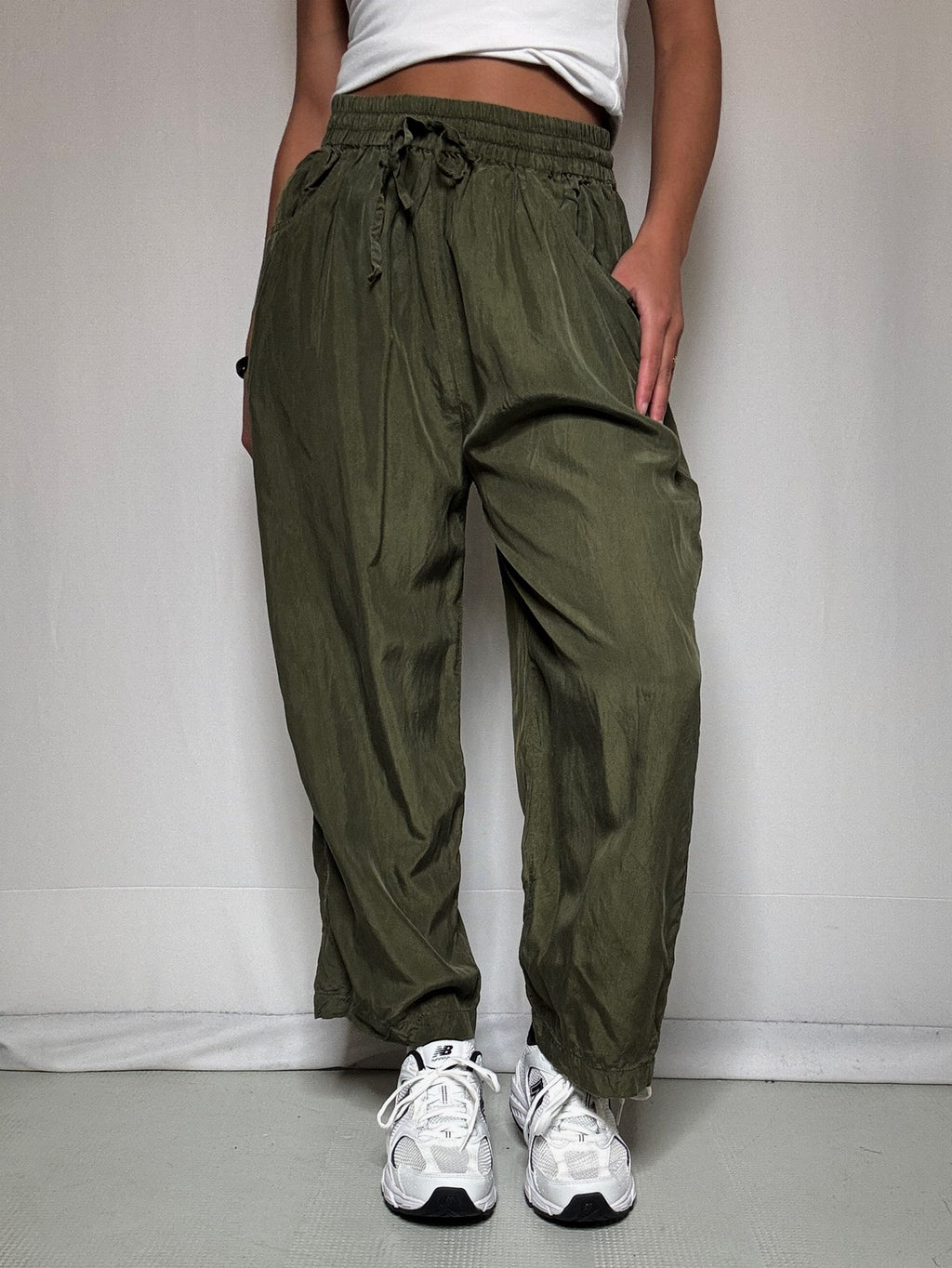 Pantalon en soie kaki M/L vintage