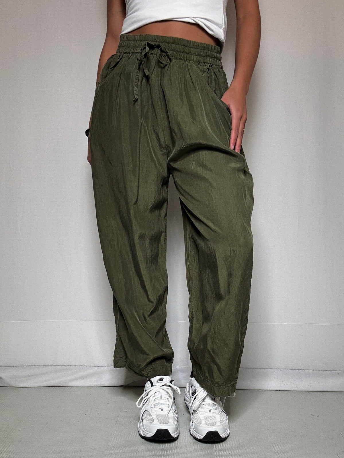 Pantalon en soie kaki M/L vintage