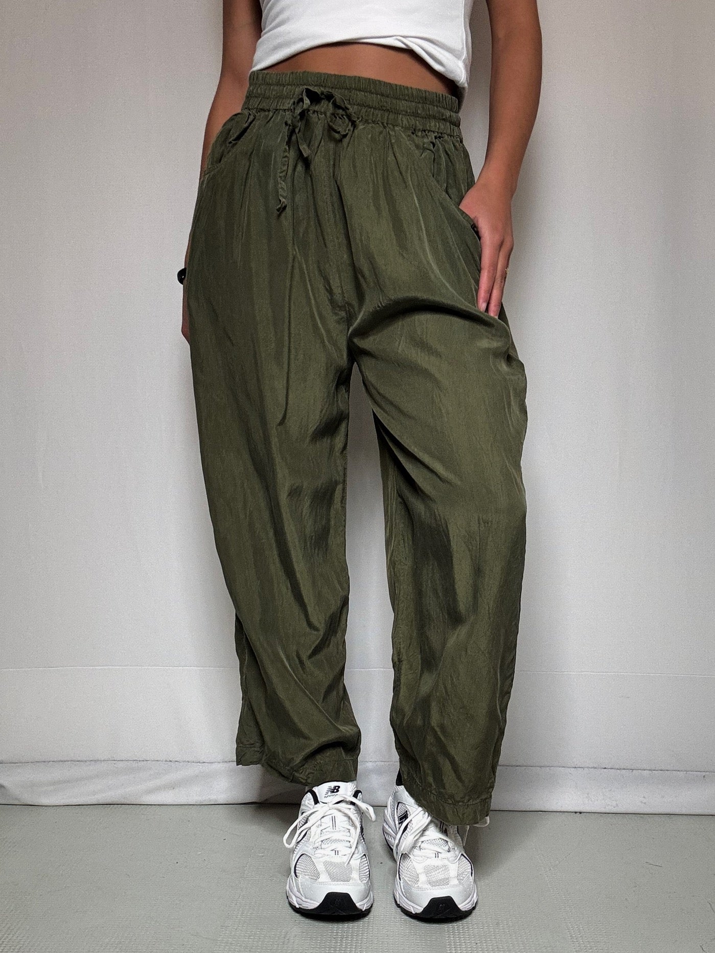 Pantalon en soie kaki M/L vintage