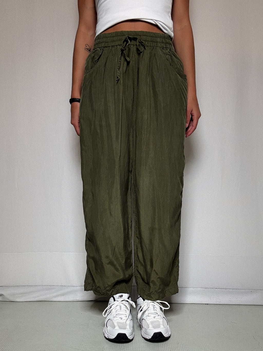 Pantalon en soie kaki M/L vintage