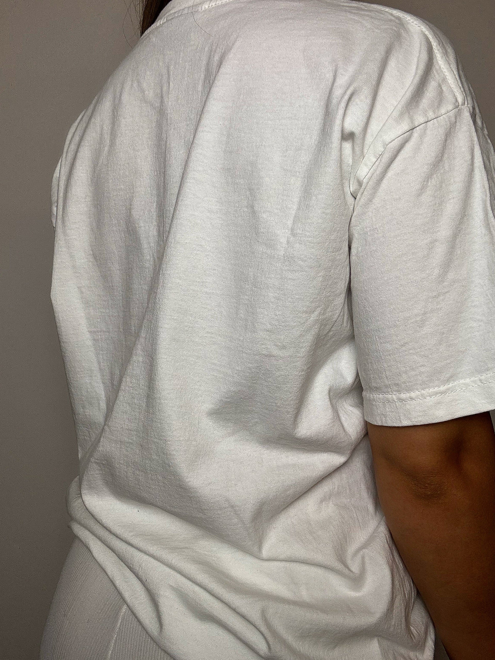 Vintage white THAILAND L t-shirt