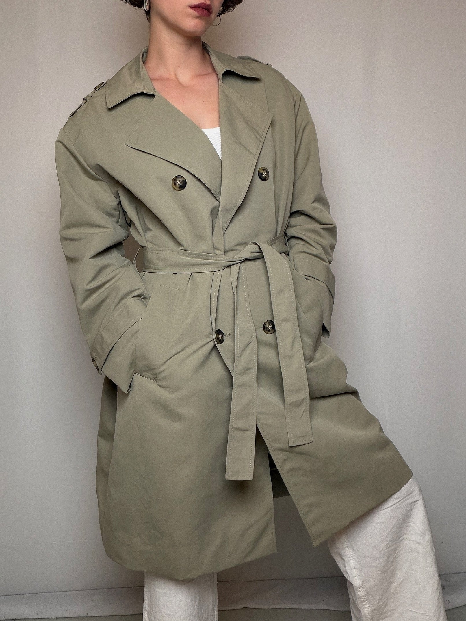 Vintage light khaki trench coat L