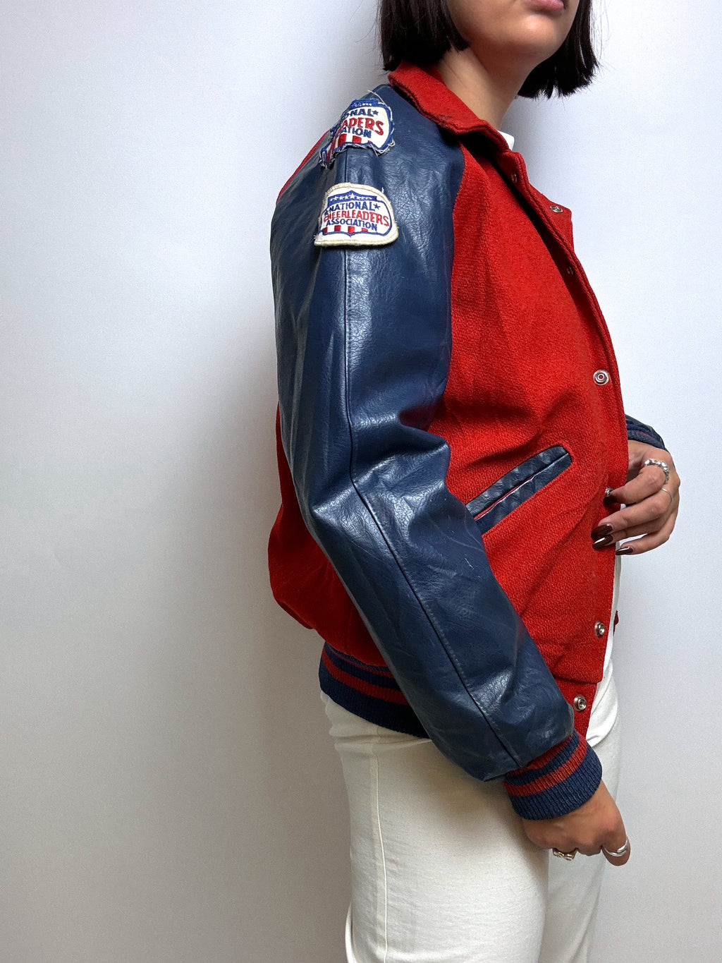 Veste Bomber américain cuir et laine rouge et bleu S