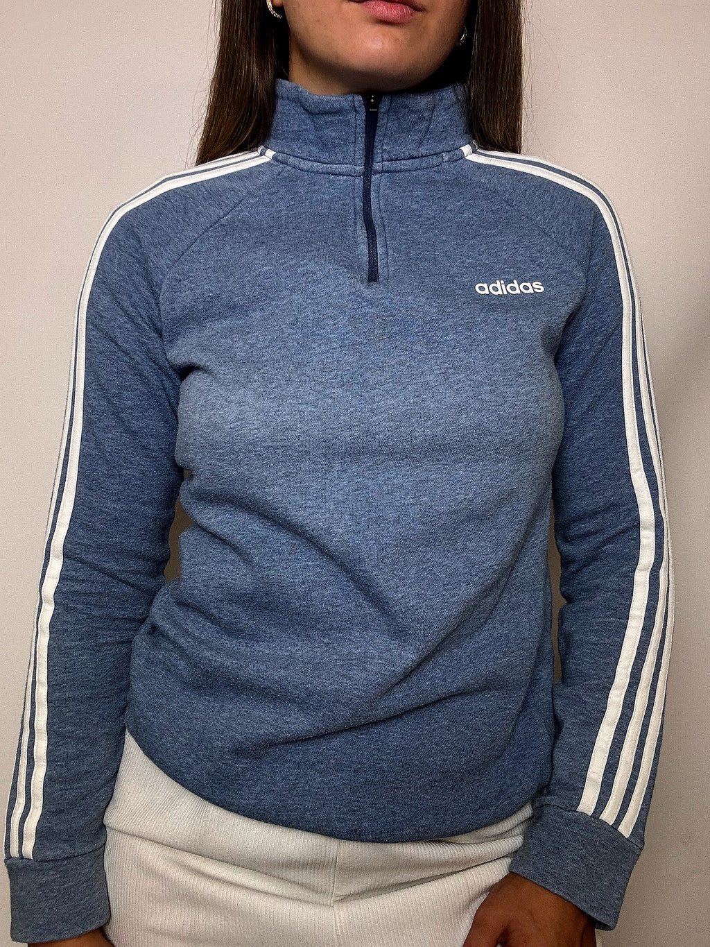 Taillierter blauer Rollkragenpullover ADIDAS S/M Vintage