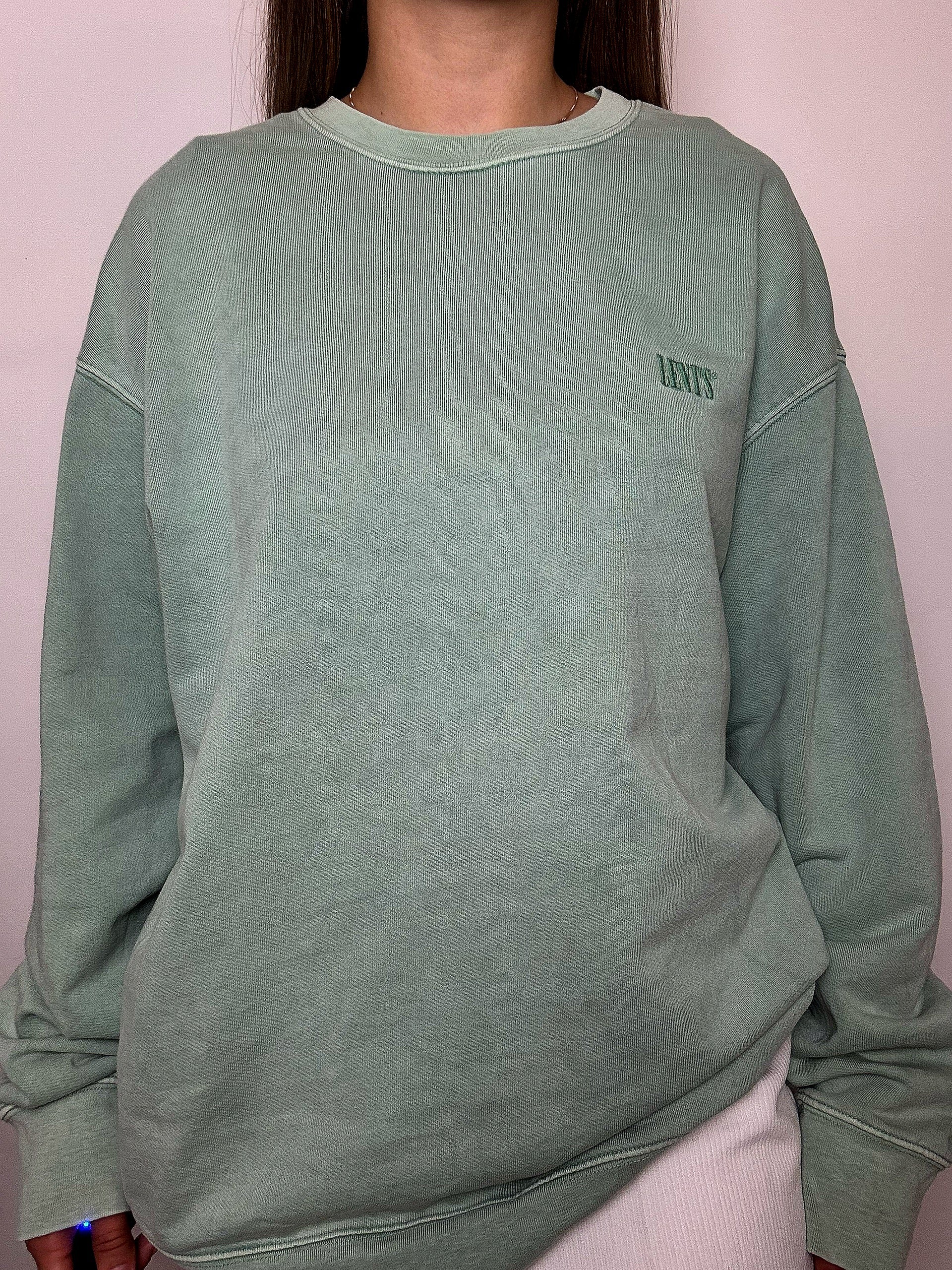LEVI'S vintage seafoam green crew neck sweatshirt XL
