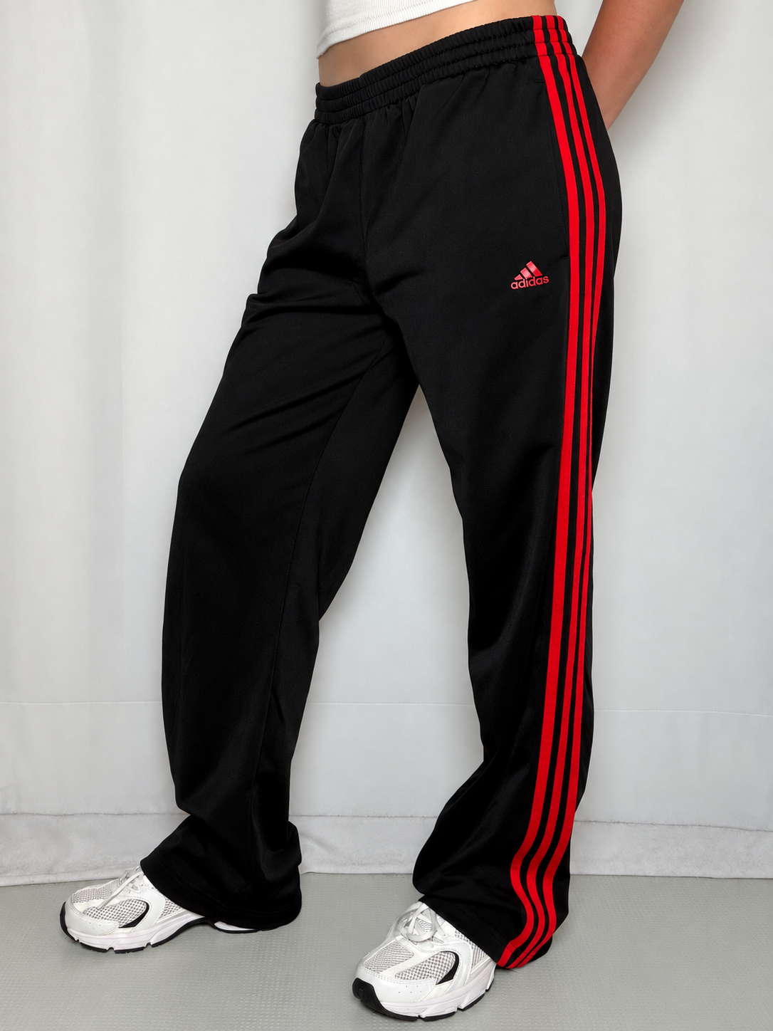 Jogging noir et rouge Adidas XL vintage