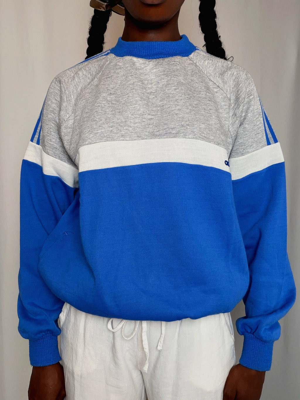 Sweat gris et bleu Adidas M vintage