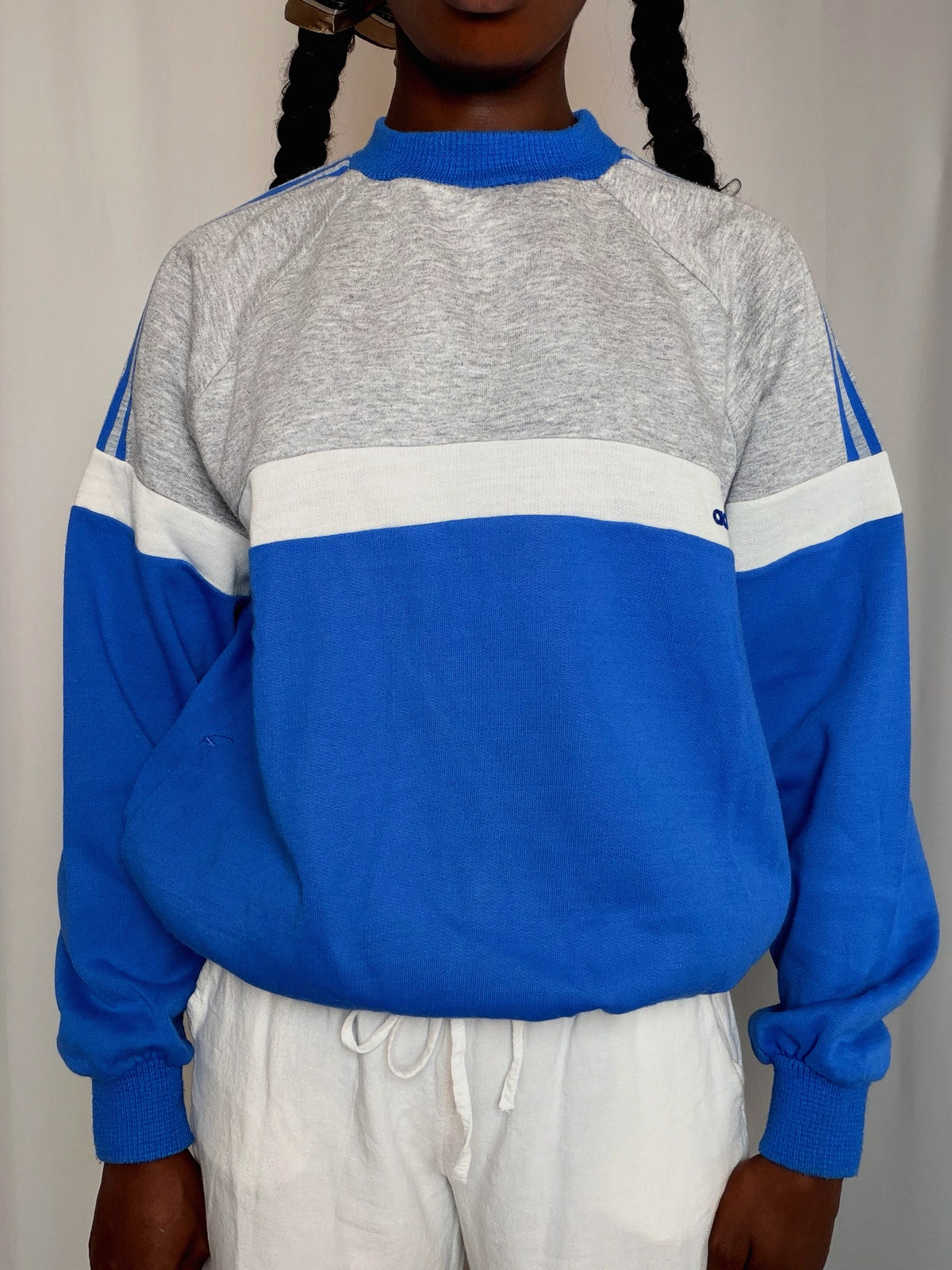 Sweat gris et bleu Adidas M vintage