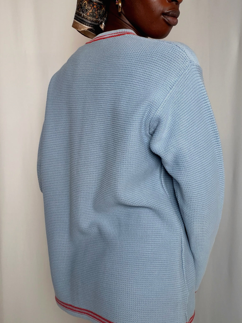 Pull bleu ciel avec détails rouges Timberland M vintage