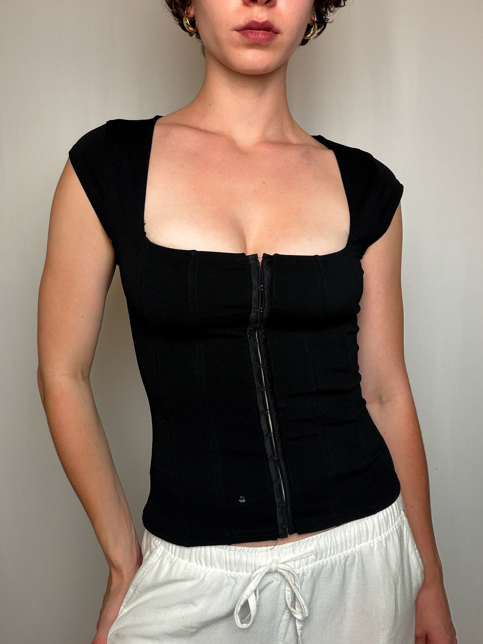 Top fitté noir S/M vintage