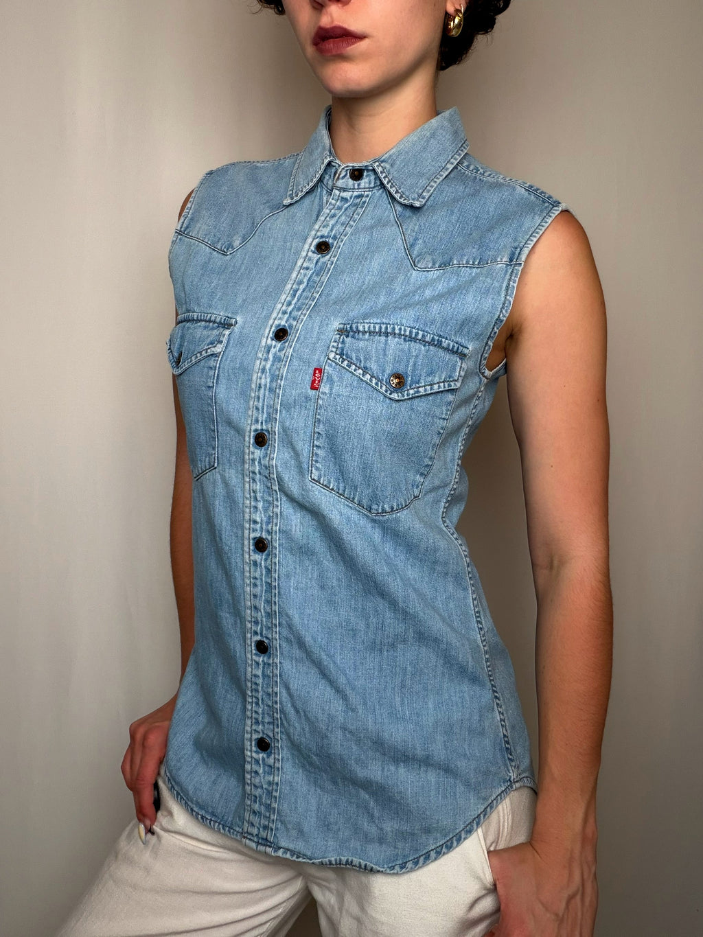 Chemise sans manche en jean bleu Levi's S vintage