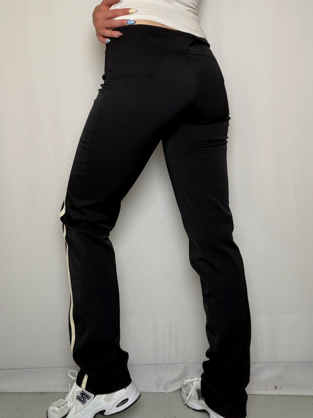 Pantalon noir avec détails M vintage