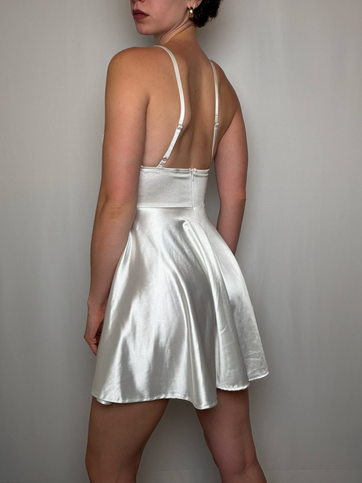 Robe ecru satinée S vintage