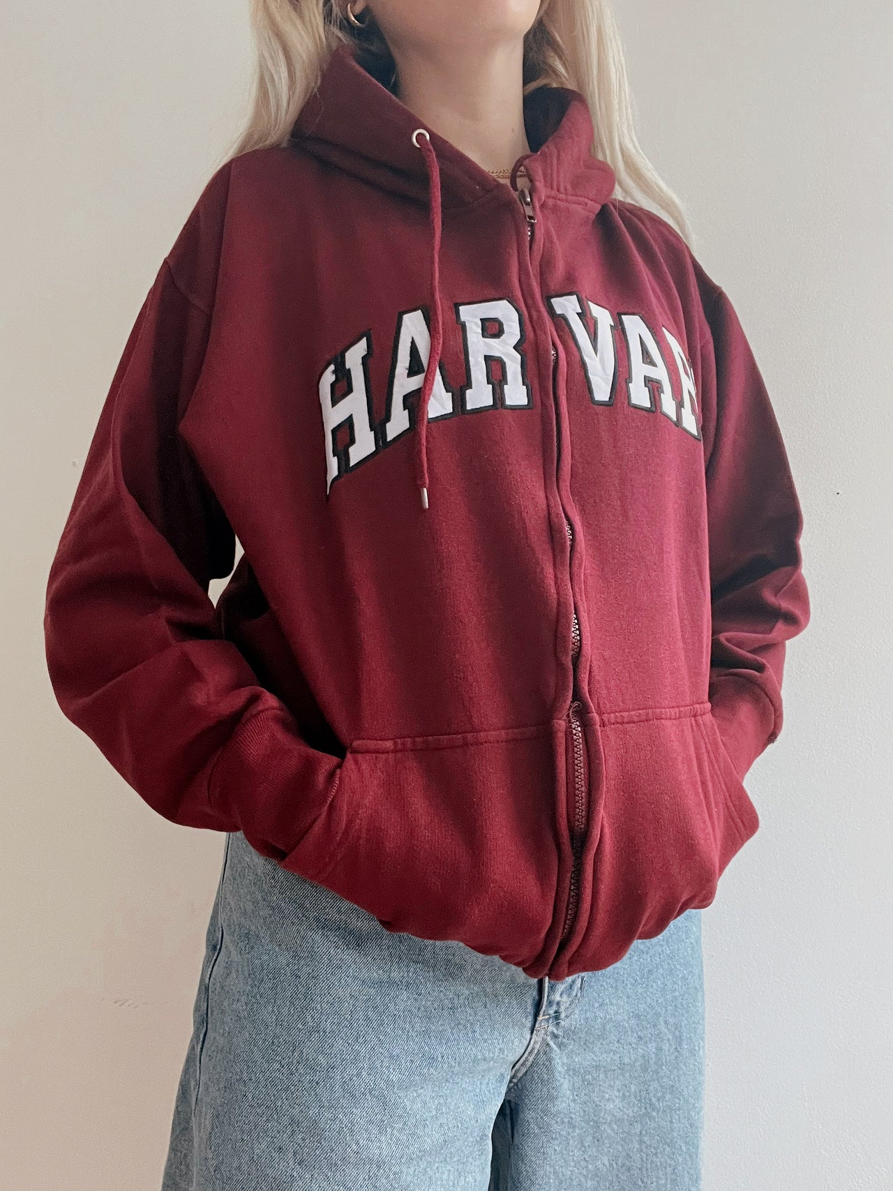 Pull vintage américain bordeaux Harvard L