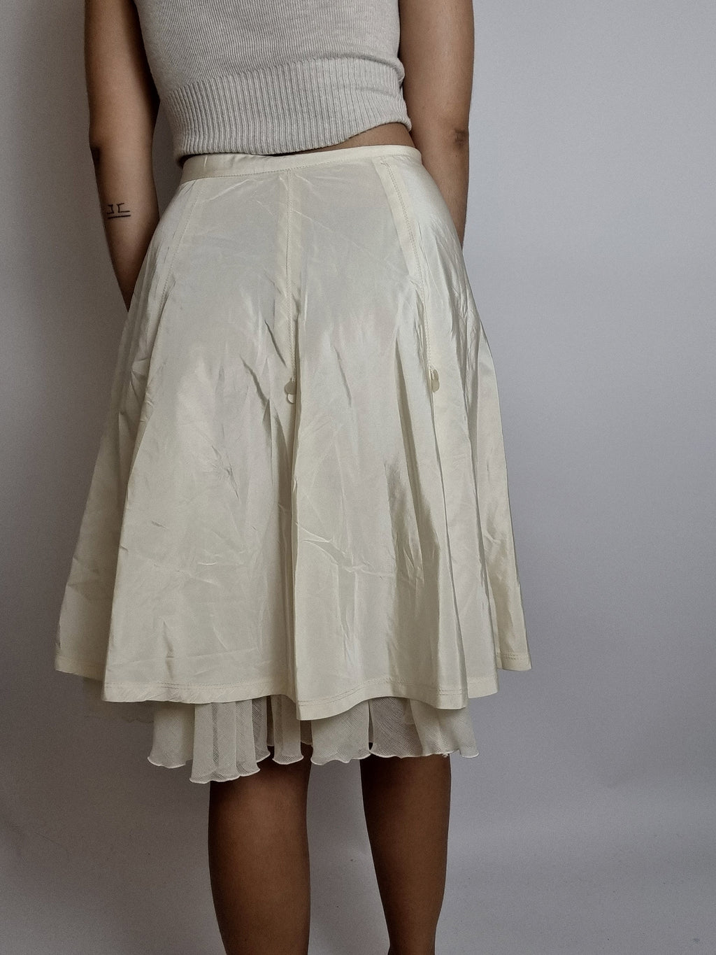 Cremefarbener Vintage-Rock S