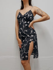 Robe vintage à bretelles noire à fleurs S