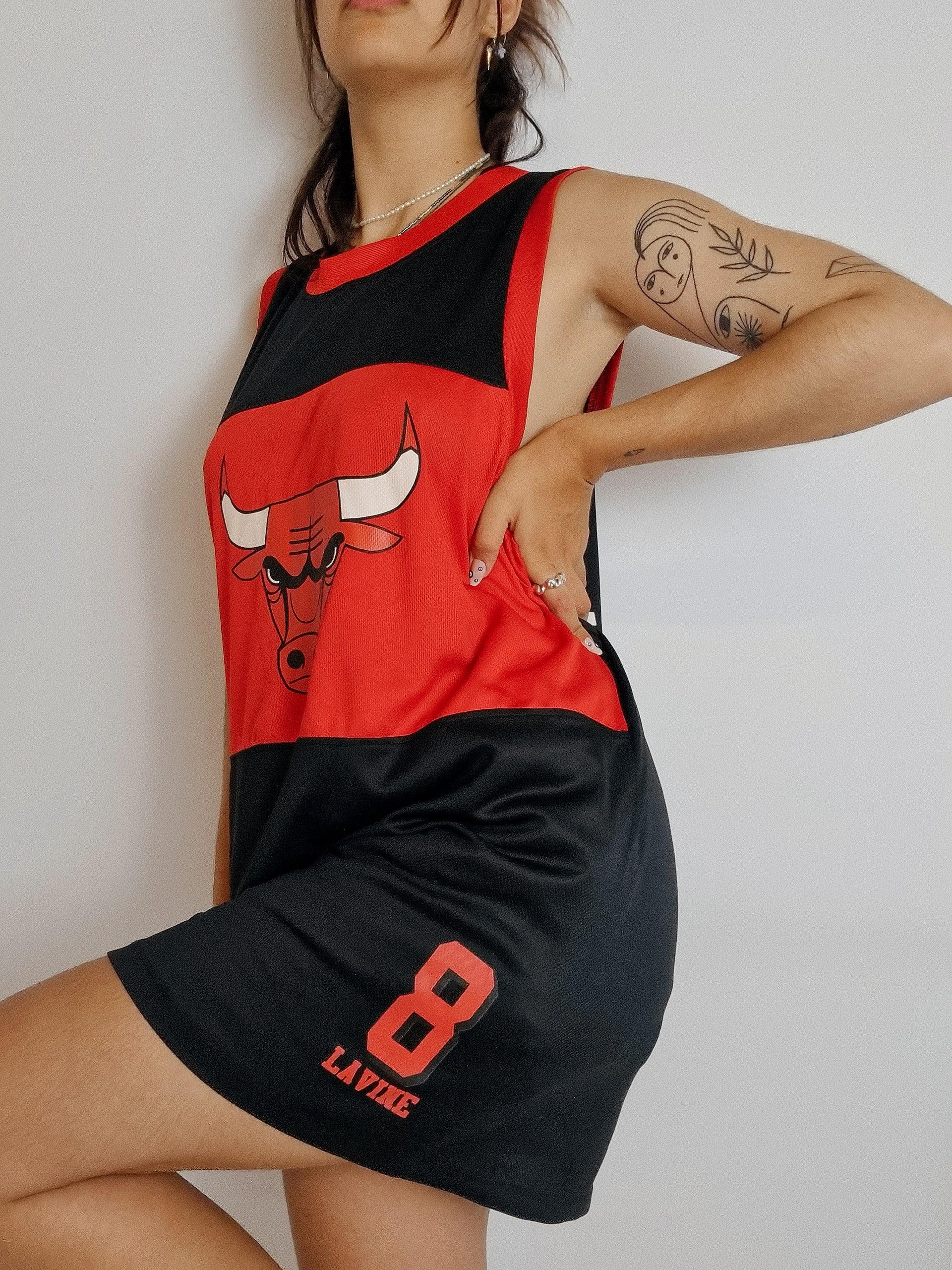 Schwarz-rotes NBA XL-Basketballtrikot der Chicago Bulls