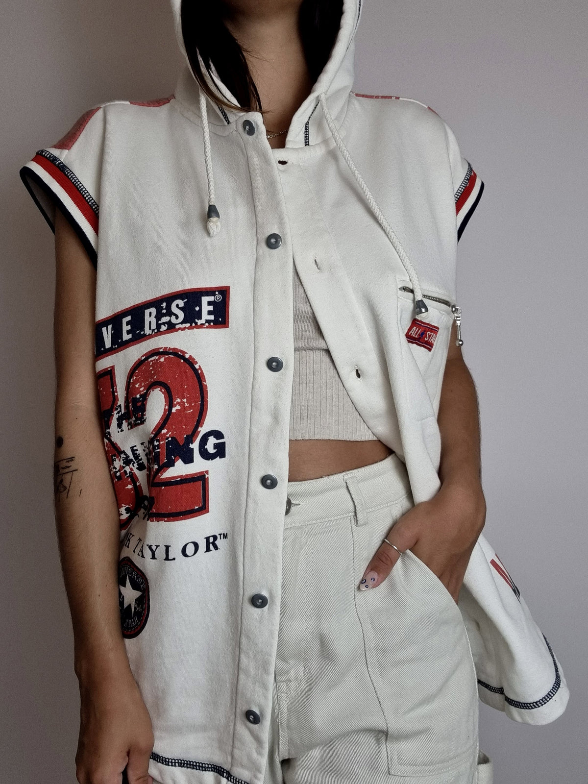Gilet vintage sans manche blanc et rouge américain Converse XL
