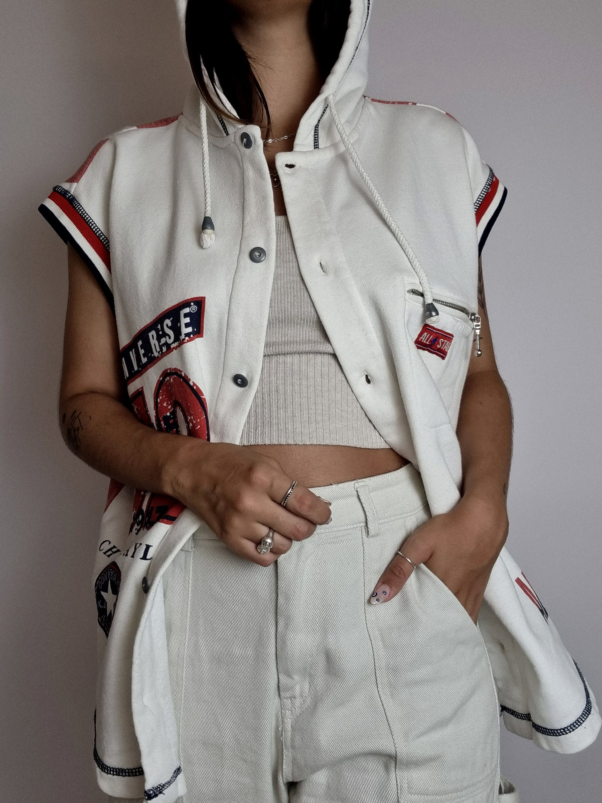 Gilet vintage sans manche blanc et rouge américain Converse XL