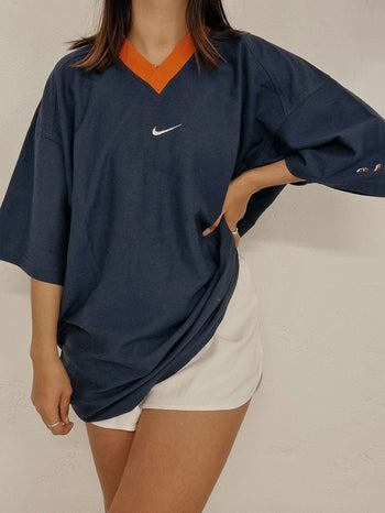 Vintage blaues und orangefarbenes Nike XL T-Shirt