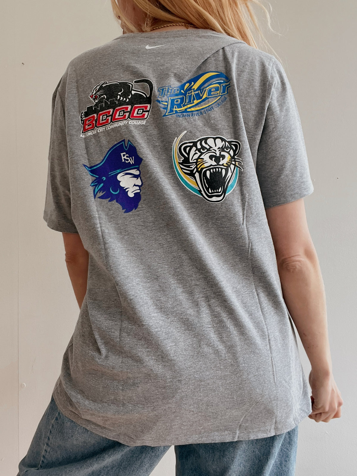 Nike hellgraues Vintage T-Shirt L