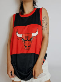 Schwarz-rotes NBA XL-Basketballtrikot der Chicago Bulls