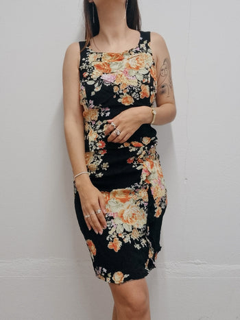 Robe vintage noire à fleurs  S