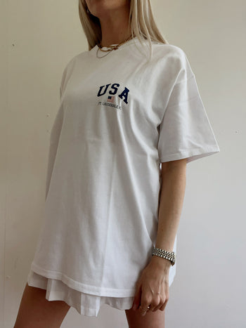 Vintage amerikanisches weißes T-Shirt USA XL