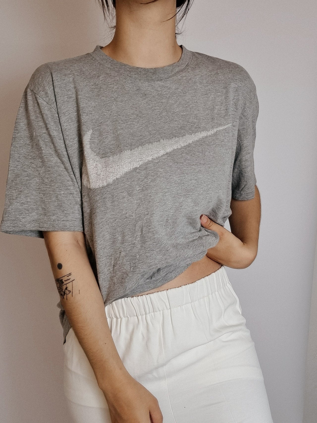 T-shirt vintage gris clair Nike L