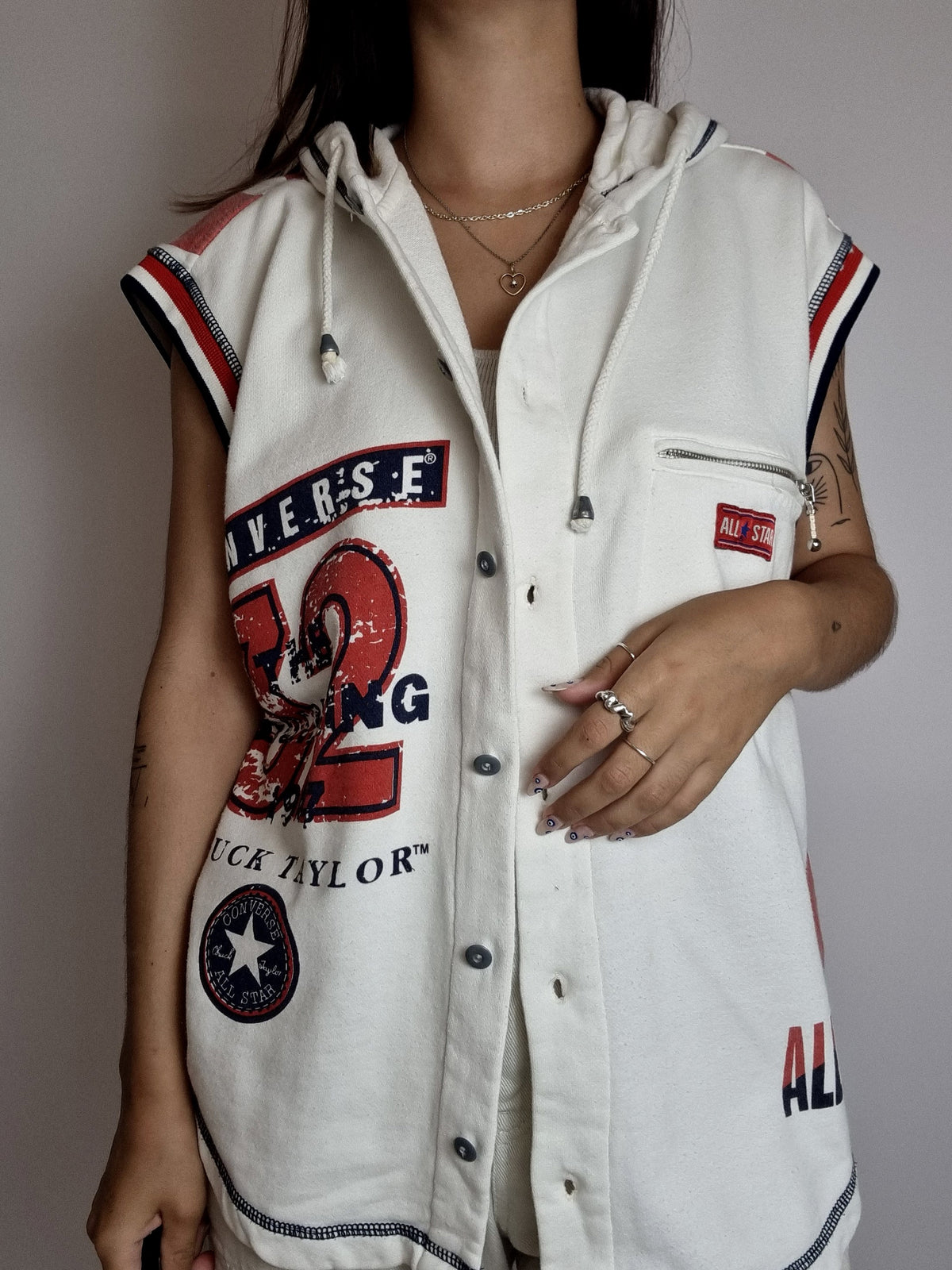 Gilet vintage sans manche blanc et rouge américain Converse XL