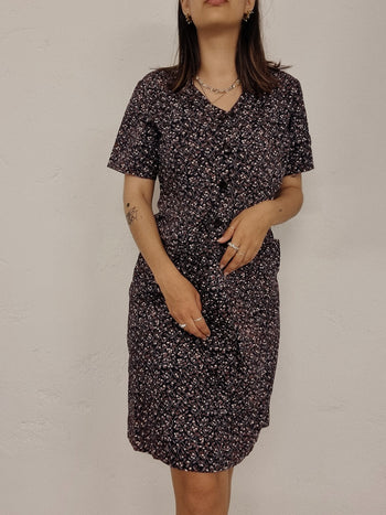 Robe courte vintage noire  et grise à fleurs S/M